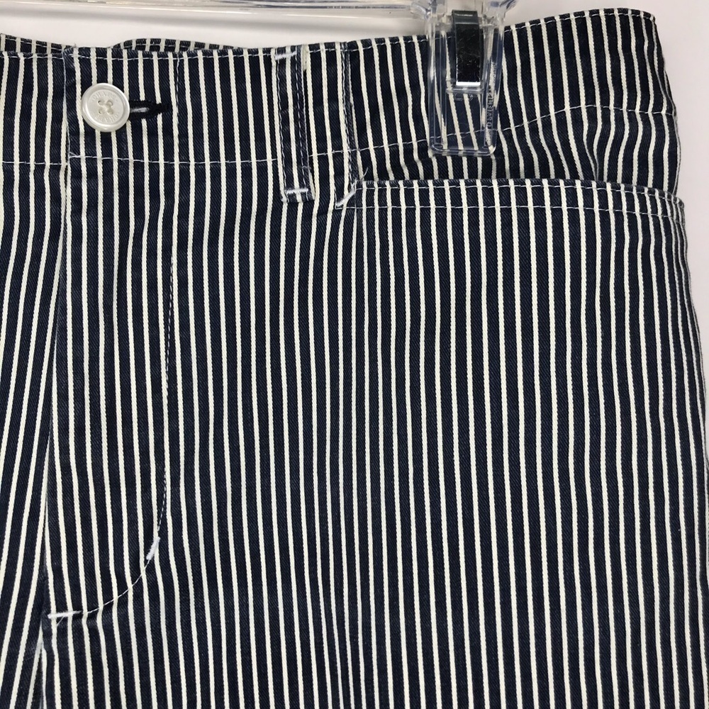 Springtime Chaps w stretch comfy Blue Denim Capris with White Pin Stripes Size 8